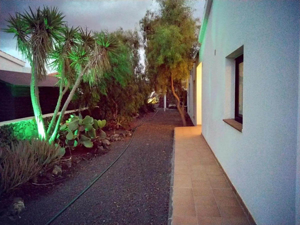 Surfwhitehouse Villa Lajares