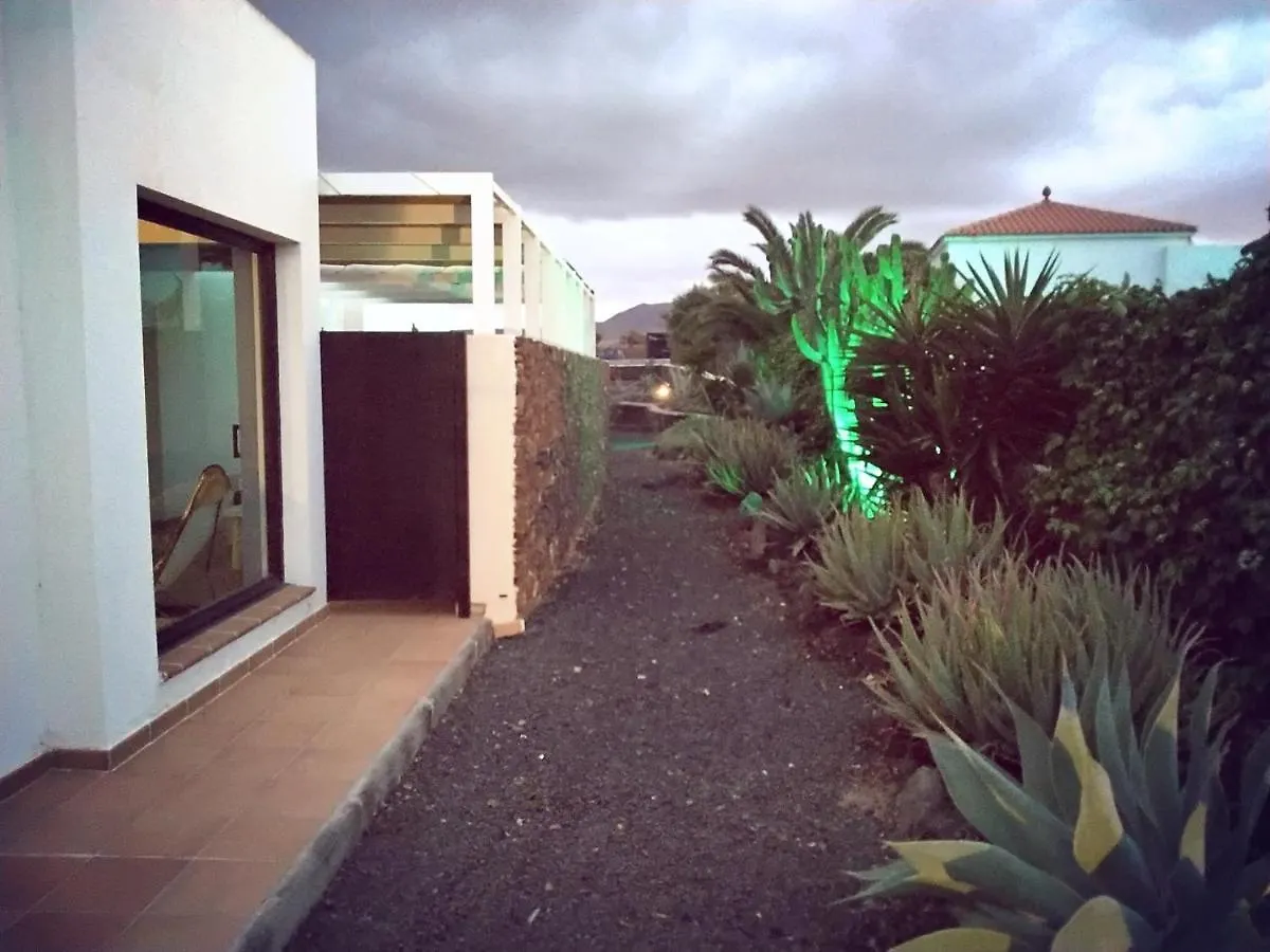 Surfwhitehouse Villa Lajares