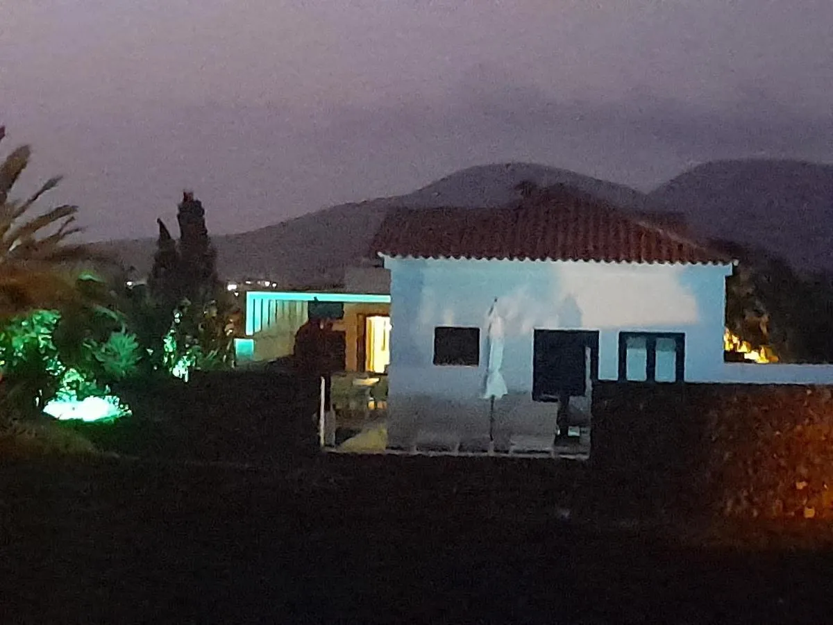 Surfwhitehouse Villa Lajares