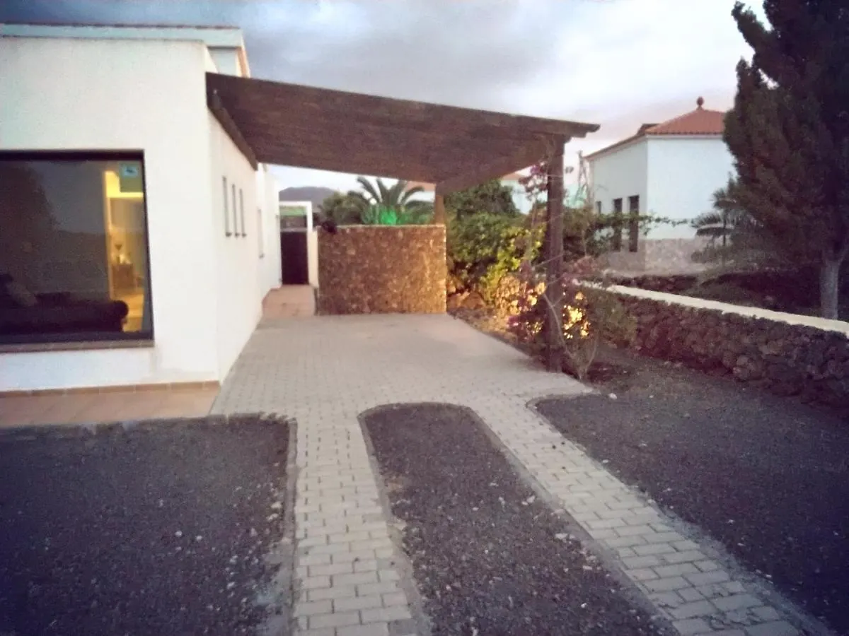 Surfwhitehouse Villa Lajares