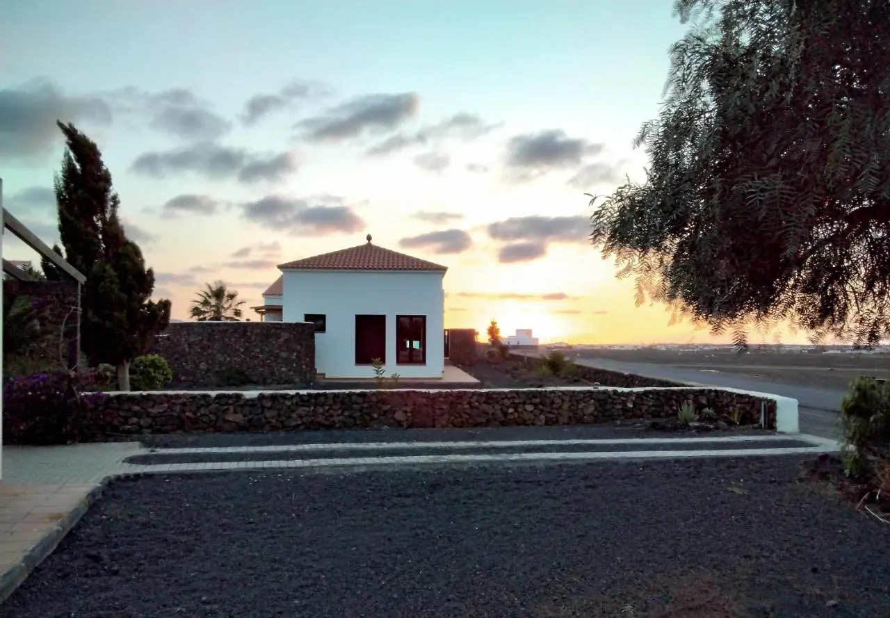 Villa Surfwhitehouse Lajares